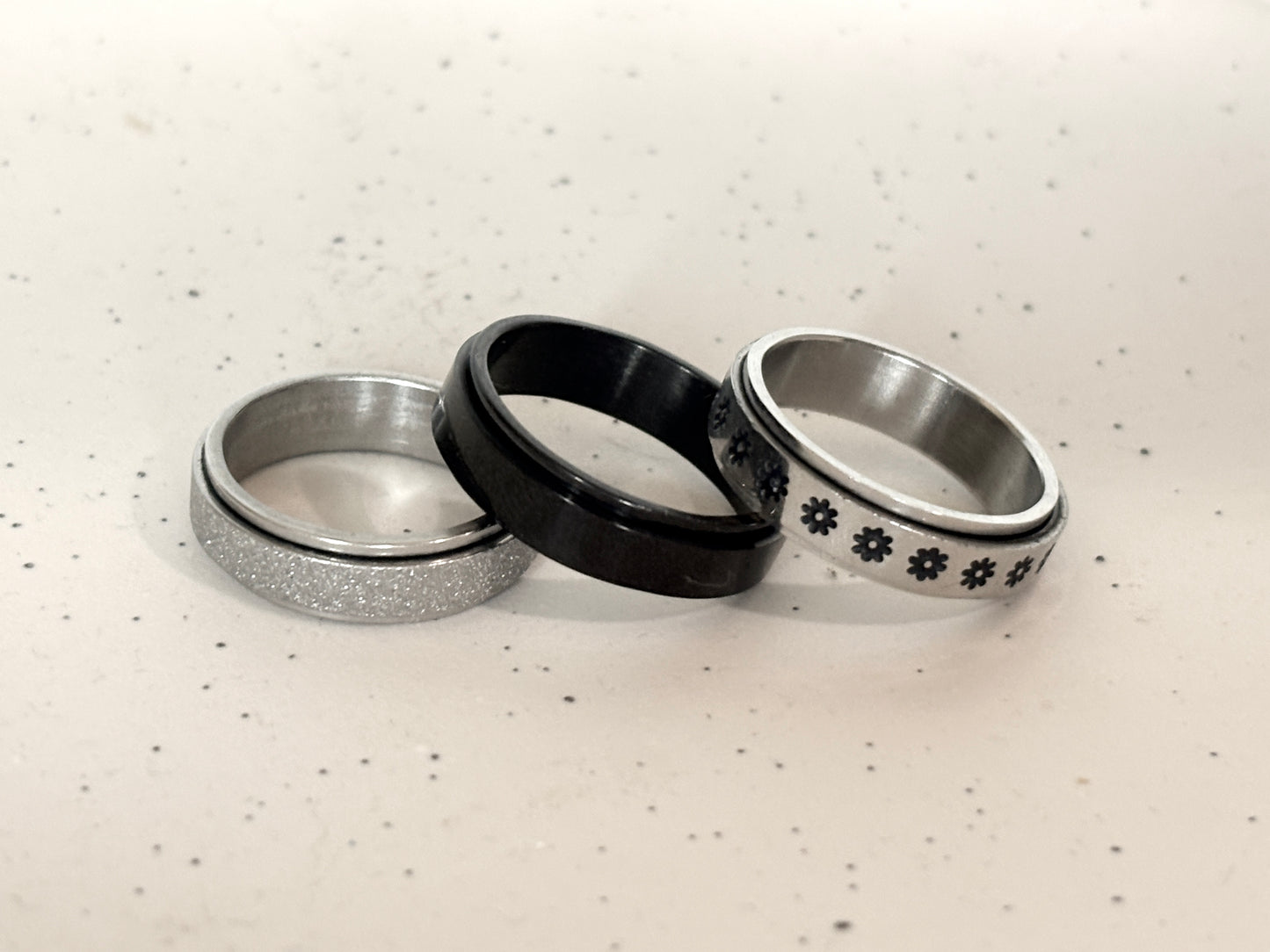 Black Spin Ring