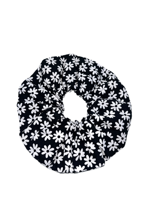 Daisy Wide Scrunchie