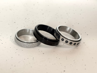 Black Spin Ring